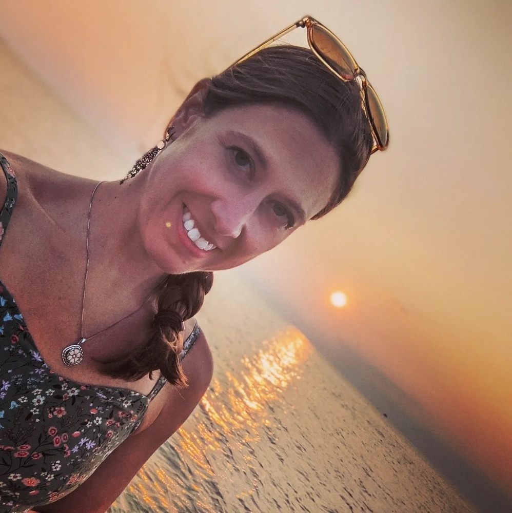 Meet your Posher, Kelli